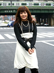 Japanese whore is enjoying the fame of a model photographed